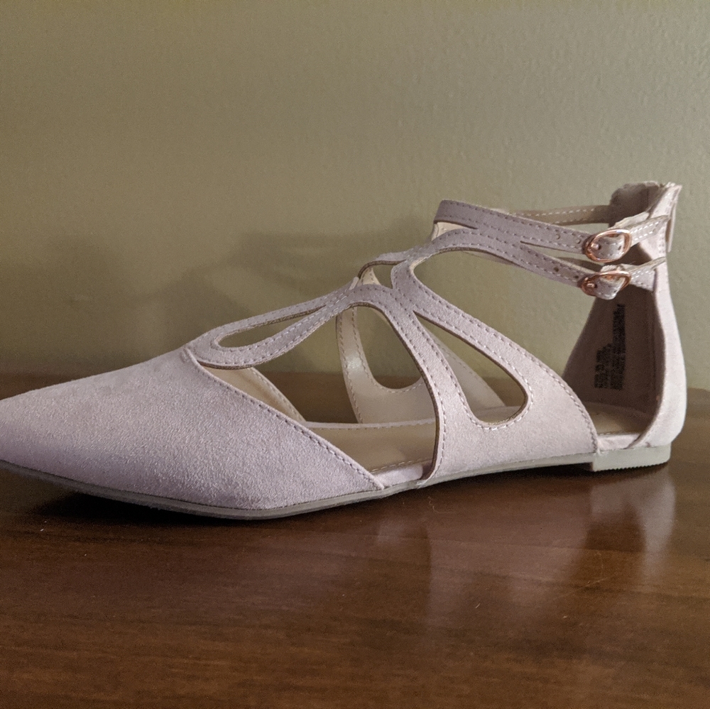 LC by Lauren Conrad Flats